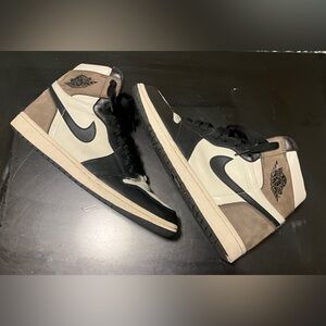 Mocha 1s size 9.5